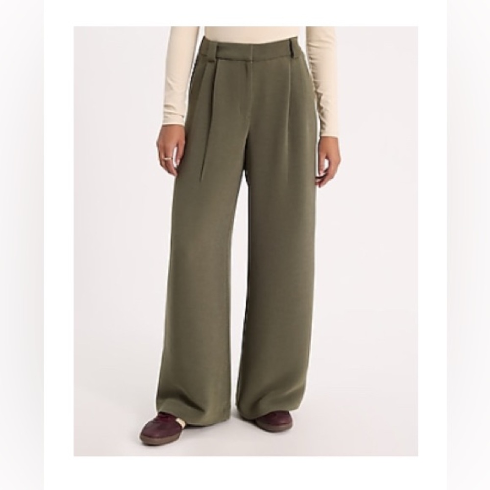 Express High Waisted Pleated Trouser in Olive Green Size 2 - Picture 3 of 14